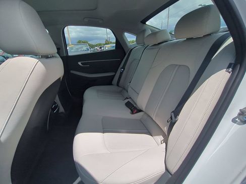 New 2026 Hyundai Sonata SEL FWD image 14