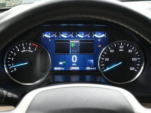 Used 2023 Ford Expedition Limited AWD/4WD image 9