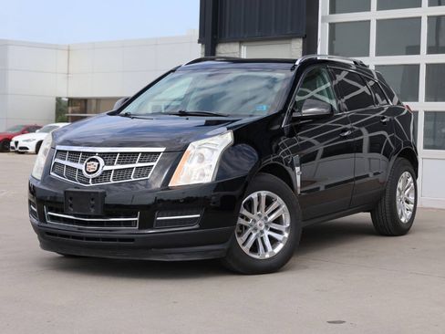 Used 2011 Cadillac SRX Luxury FWD image 3