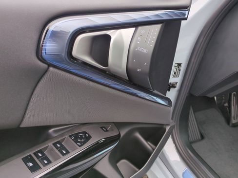 New 2026 BMW X3 xDrive30 image 15