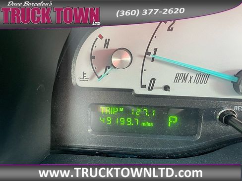Used 2002 Ford Thunderbird RWD image 17