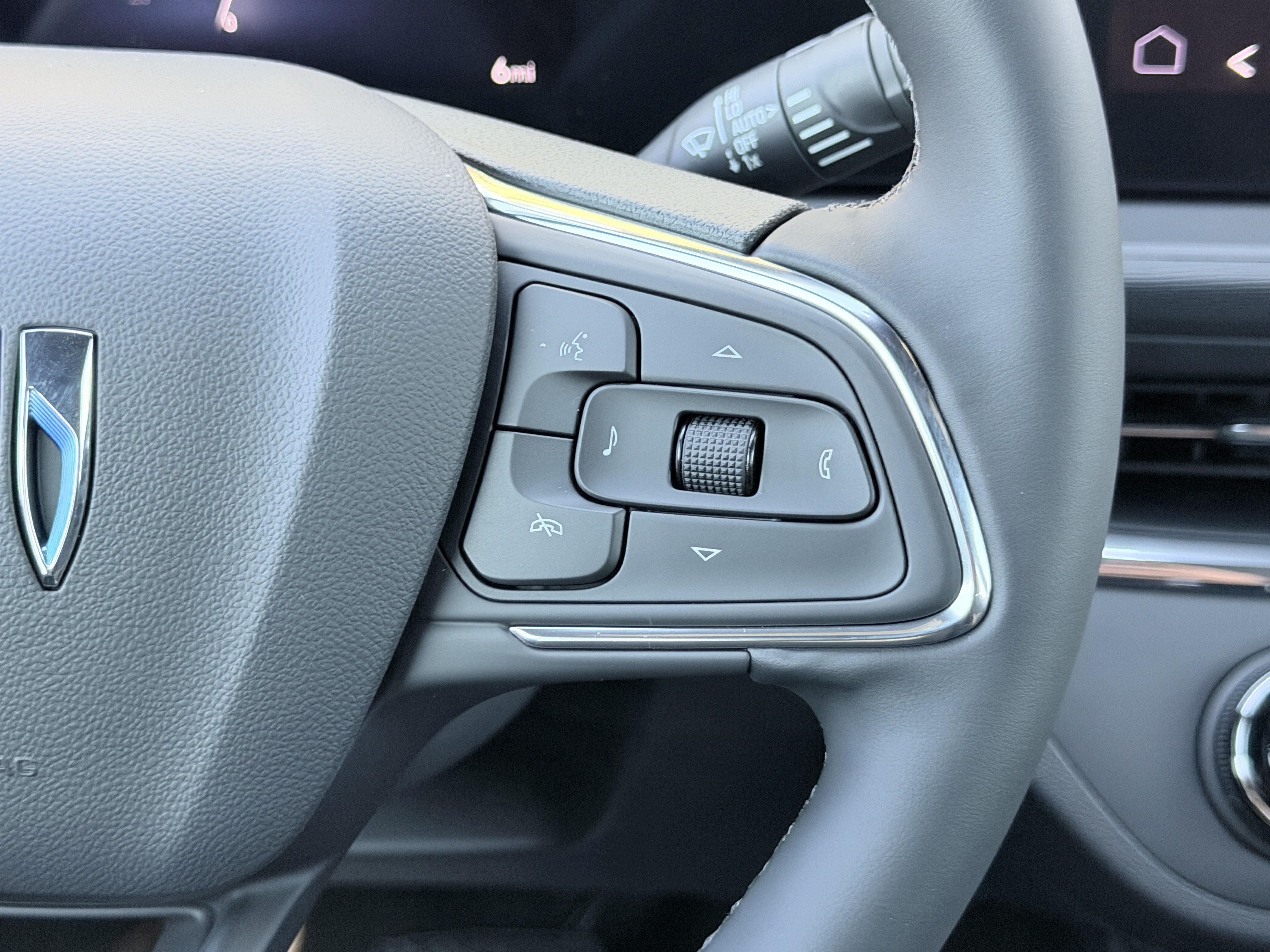 New 2026 Buick Envista Preferred FWD image 30