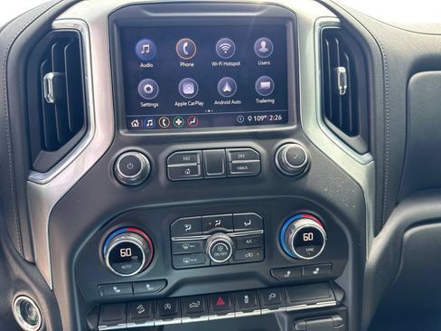 Used 2020 Chevrolet Silverado 1500 LT Trail Boss AWD/4WD image 13