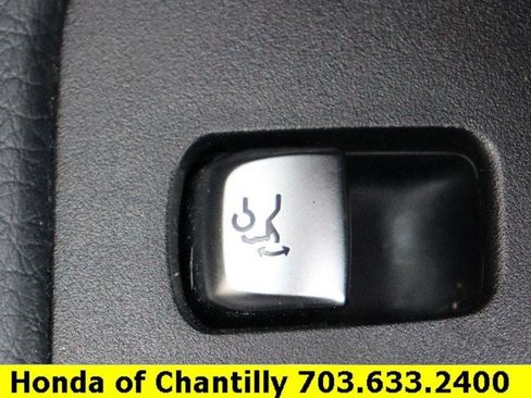 Used 2019 Mercedes-Benz E 300 E300 4MATIC image 22