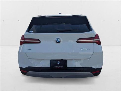 Used 2025 BMW X3 xDrive30i w/ Premium Package image 7