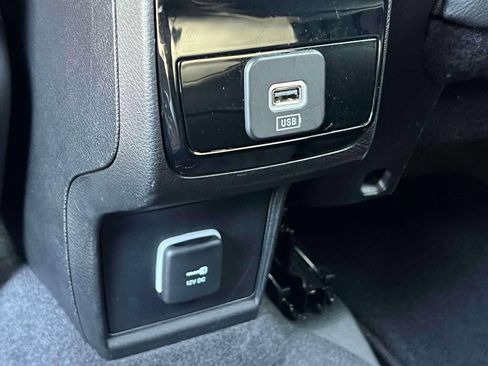 Used 2023 Jeep Compass Latitude AWD/4WD image 15