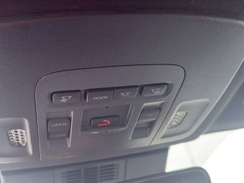 New 2026 Toyota Camry SE image 18