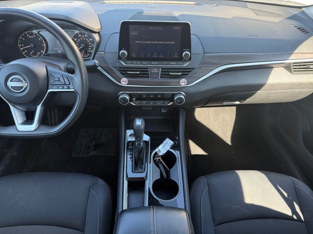 Used 2024 Nissan Altima 2.5 SV FWD image 15