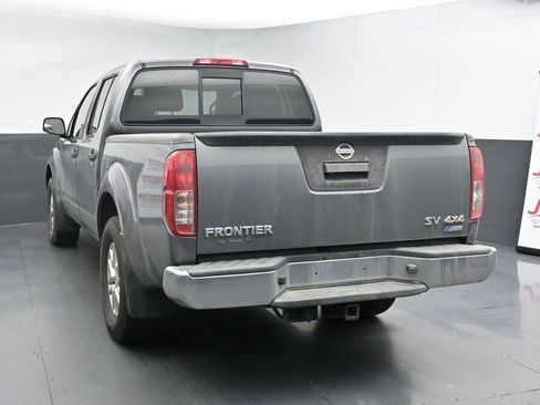 Used 2019 Nissan Frontier SV image 6