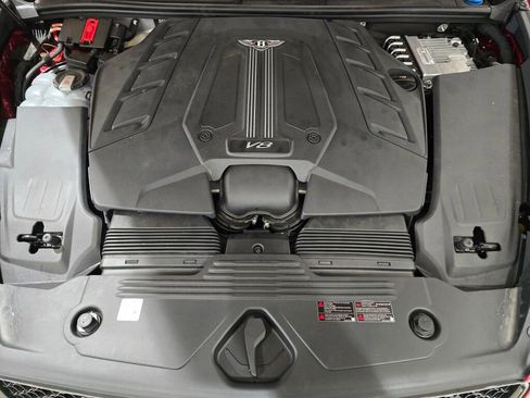 Used 2022 Bentley Bentayga image 8