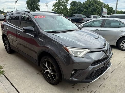 Used 2016 Toyota RAV4 SE w/ Advanced Technology Package AWD/4WD image 2