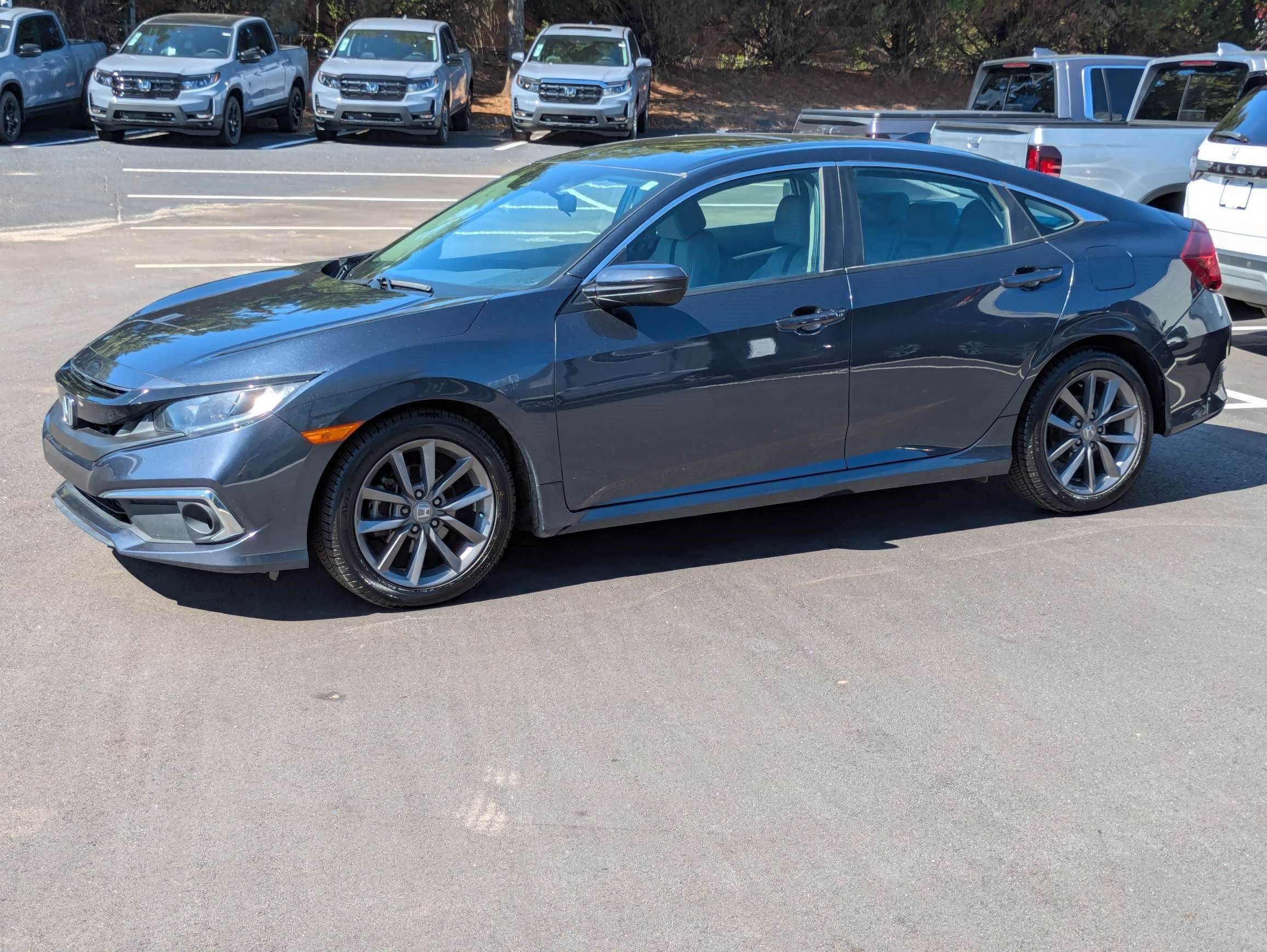 Used 2019 Honda Civic EX image 11
