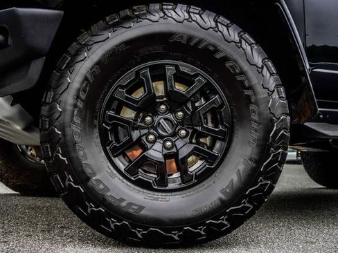 Used 2024 Ford Bronco Raptor AWD/4WD image 3