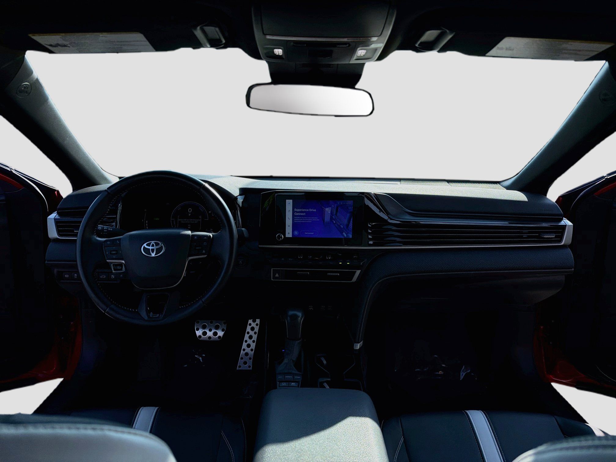 Used 2025 Toyota Camry SE FWD image 9