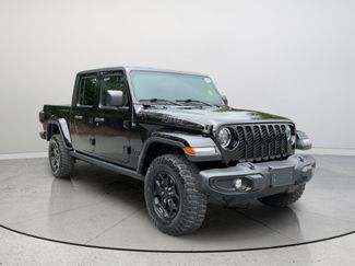 Used 2023 Jeep Gladiator Sport AWD/4WD video 1