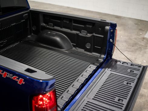 Used 2016 Chevrolet Colorado LT w/ Luxury Package, Chrome image 37