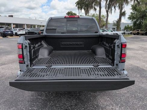 Used 2025 Nissan Frontier PRO-4X AWD/4WD image 12