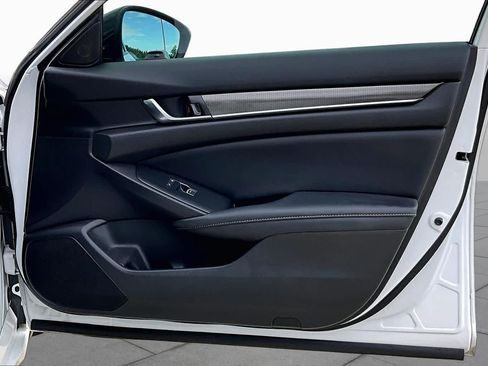 Used 2022 Honda Accord Sport image 21