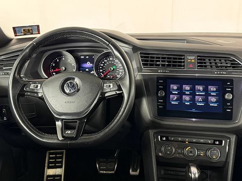 Used 2021 Volkswagen Tiguan SE R-Line w/ 3rd Row Seat Package AWD/4WD image 36