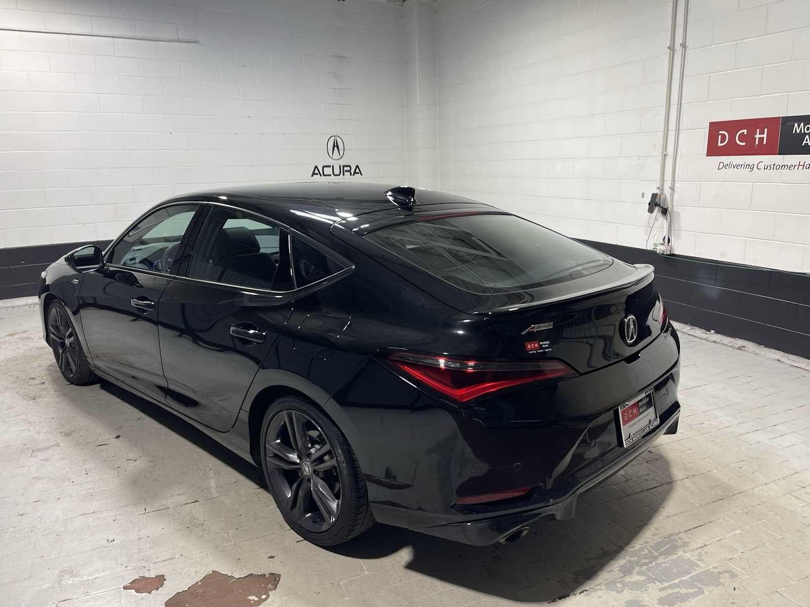 Used 2024 Acura Integra A-Spec w/ Technology Package FWD image 4