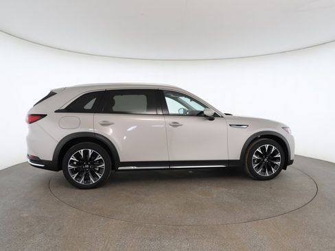 Used 2024 MAZDA CX-90 Plug-In Hybrid w/ Premium Pkg image 21
