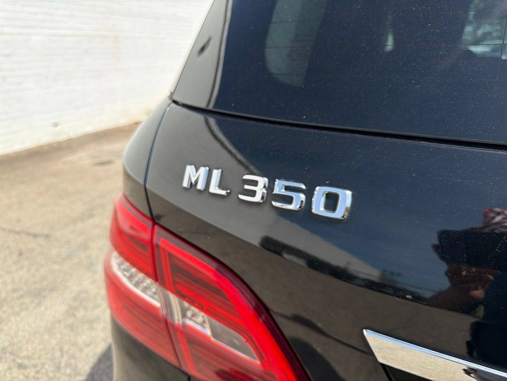Used 2013 Mercedes-Benz ML 350 BlueTEC 4MATIC image 14