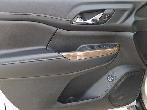 Used 2019 GMC Acadia SLE w/ Driver Alert Package I image 15