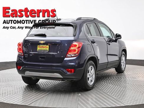 Used 2019 Chevrolet Trax LT FWD image 5