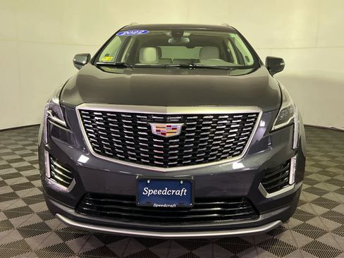 Used 2022 Cadillac XT5 Premium Luxury image 2