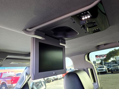 Used 2016 Chevrolet Tahoe LT image 15