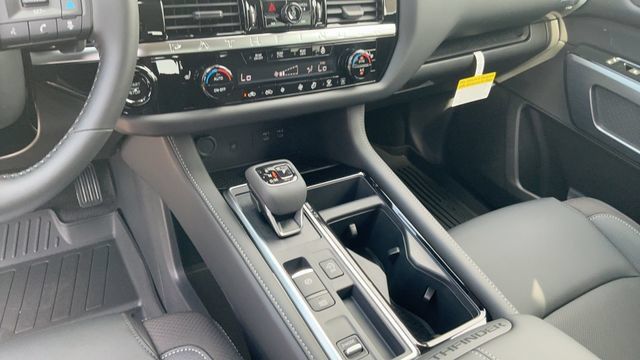 New 2026 Nissan Pathfinder SL FWD image 16