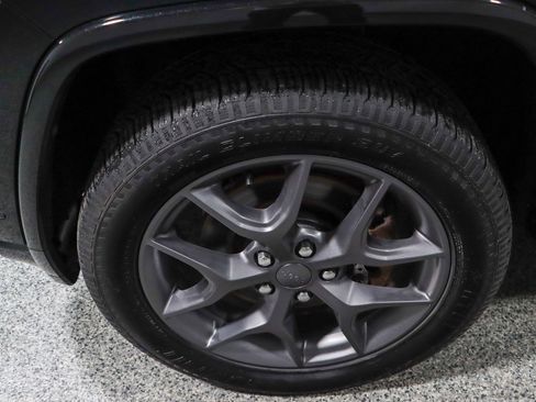 Used 2021 Jeep Grand Cherokee Limited w/ Quick Order Package 28K 80th image 11