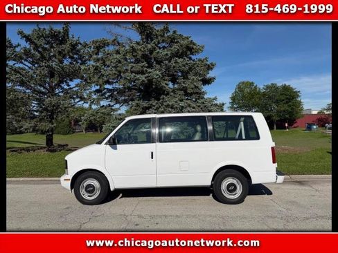 Used 1999 Chevrolet Astro Passenger RWD image 1