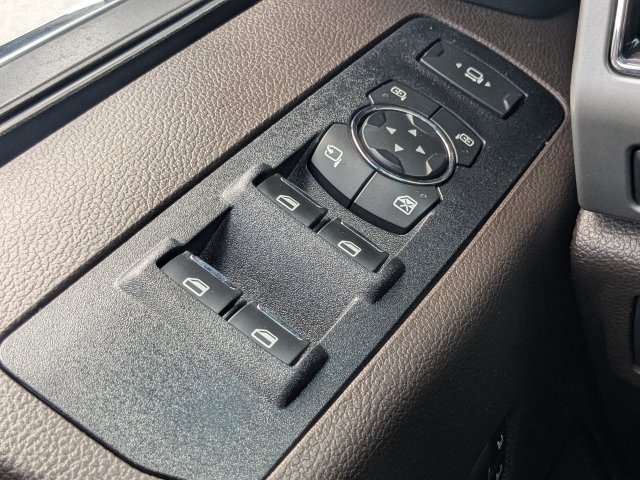 Used 2021 Ford F350 King Ranch w/ King Ranch Ultimate Package AWD/4WD image 21