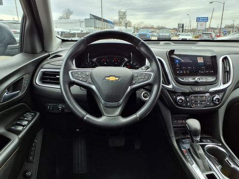 Certified 2022 Chevrolet Equinox Premier image 18
