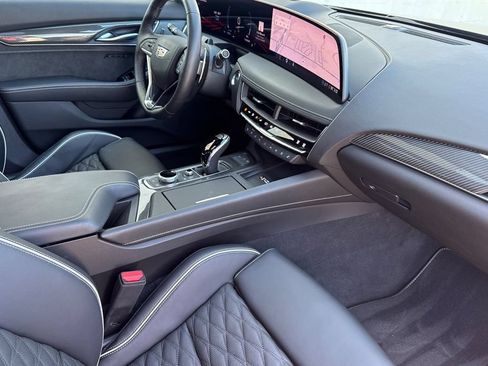 Used 2025 Cadillac CT5 V Blackwing w/ Carbon Fiber 2 Package RWD image 17