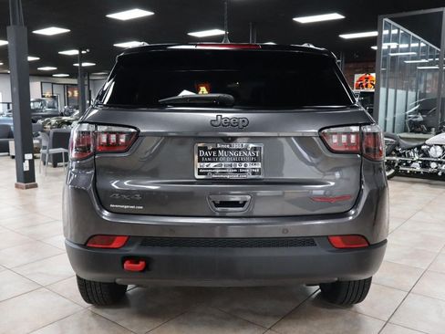 Used 2024 Jeep Compass Trailhawk AWD/4WD image 5