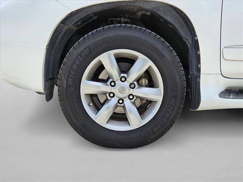 Used 2013 Lexus GX 460 Premium AWD/4WD image 22