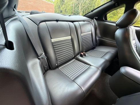 Used 2004 Ford Mustang Mach 1 RWD image 55