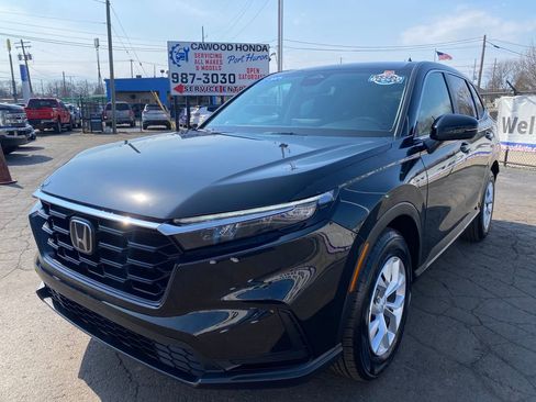 Used 2025 Honda CR-V LX image 7