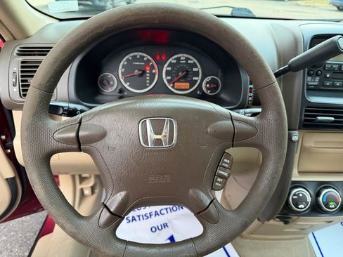 Used 2006 Honda CR-V LX image 11