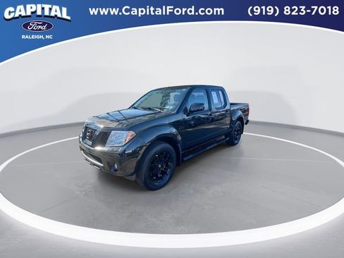 Used 2019 Nissan Frontier SV w/ Value Truck Package image 4