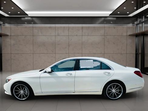 Used 2017 Mercedes-Benz S 550 Sedan w/ Premium Package image 6