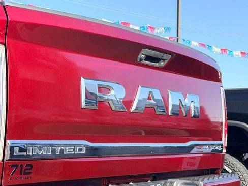 Used 2016 RAM 3500 Laramie Longhorn AWD/4WD image 44