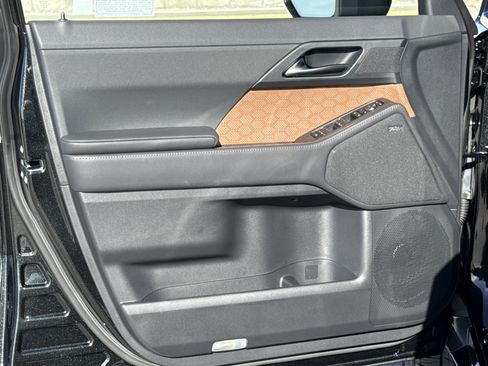 New 2026 Lexus GX 550 image 16