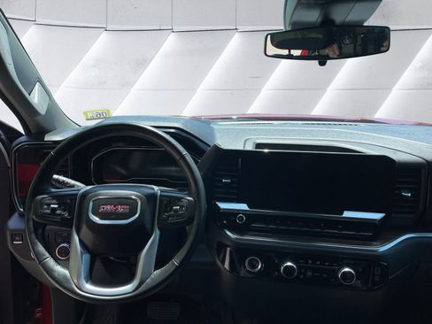 Used 2024 GMC Sierra 1500 Elevation AWD/4WD image 12