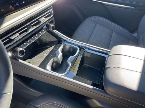 New 2026 Chevrolet Traverse LT w/ Driver Confidence Package image 21