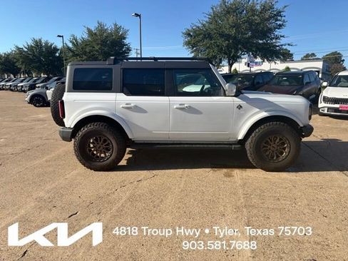 Used 2021 Ford Bronco Outer Banks AWD/4WD image 13