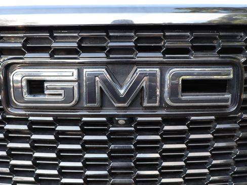 Used 2023 GMC Yukon XL Denali Ultimate AWD/4WD image 51
