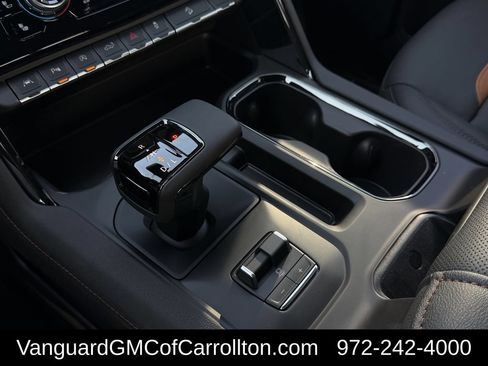 New 2026 GMC Sierra 1500 AT4 w/ AT4 Premium Package AWD/4WD image 15